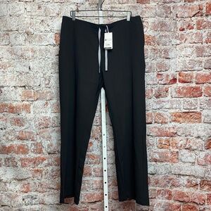 NWT Figs Womenʻs Plus Size Slim Flare Scrub Pants 2XL